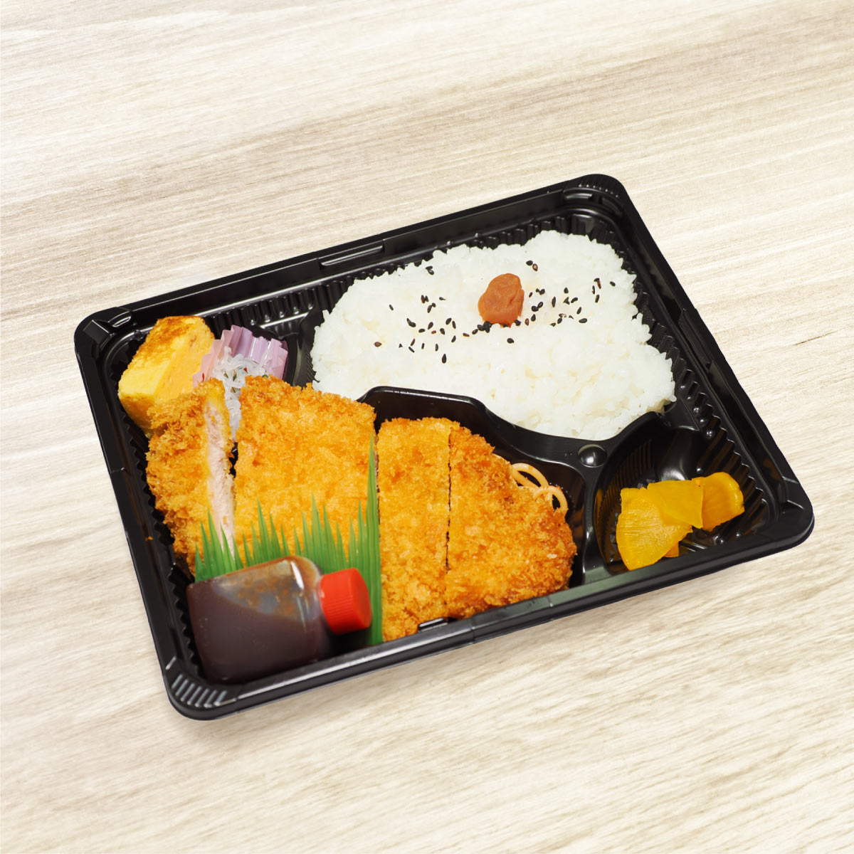 とんかつ弁当
