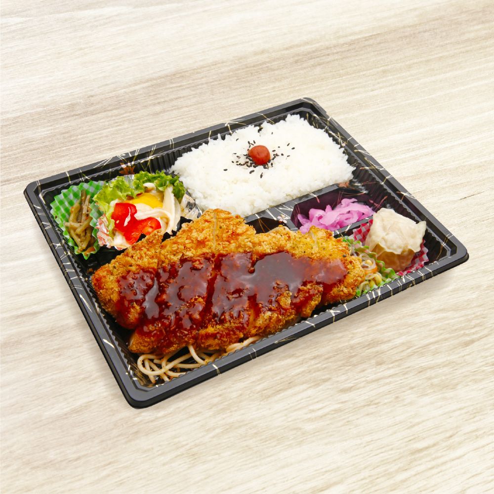 特製チキンカツ弁当（要予約）