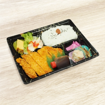 特製とんかつ弁当（要予約）