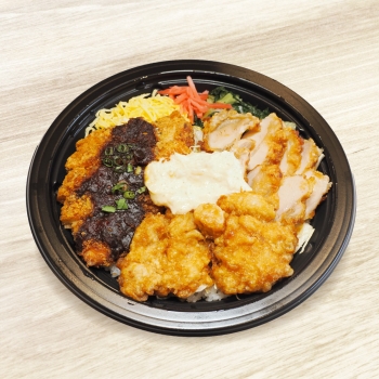 特盛チキン三昧